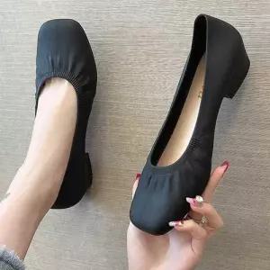 셔링 아쿠아 구두 방수효과 말랑말랑 각진코 캐주얼화 WFFNSBL