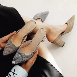 체크뮬 여성구두 펌프스 블로퍼 뽀족코힐 가보시 WFFPQ4E