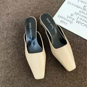 여성 디자인 로퍼 뮬 사각코 로우힐 패션 WFFPMTG