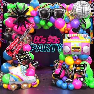 80년대 90년대 파티 장식 178PCS 풍선 아치 키트, 디스코 볼, 레트로 글래스, 뮤직 노트, 롤러 스케이트, 기타 및 스타 포일 풍선을 위한 음악 테마 생일