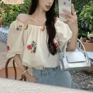 [의류] 여자 블라우스 밴딩 오프숄더 여름 플라워 프릴