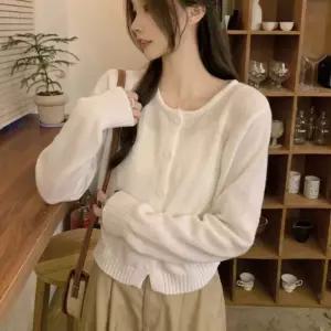 여성 데일리 라운드넥 니트가디건 스웨터 여자카디건 뽀송 앙고라