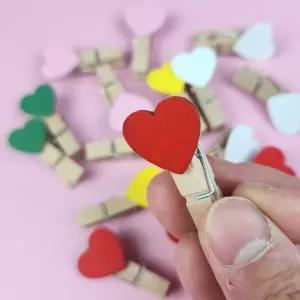 컬러 하트 사진 집게 50개 나무 포토 메모 집게 폴라로이드집게 사진클립