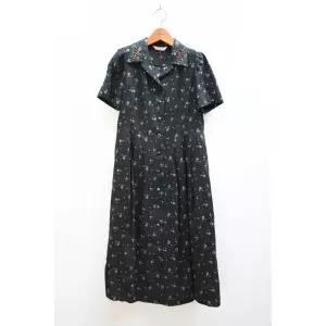 비꼴리끄 린넨 스포츠카라 원피스 B232WO2020 403205