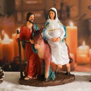 천순성가족 7.9인치 성탄절 세트 피규어 장면 사그라다 파밀리아 크리스마스 장식실 탁상용 실내 장식