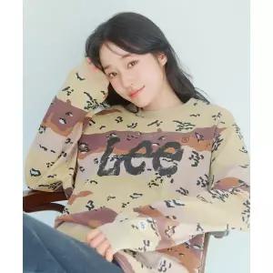 매장정품 리 LEE 스프레이 로고 긴팔 티셔츠 카모플라쥬 LE2601LT03CA 653898