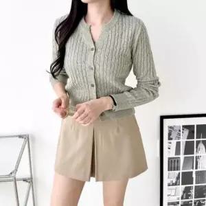 [옷은날개] 여성 라운드넥 베이직 버튼 꽈배기 가디건