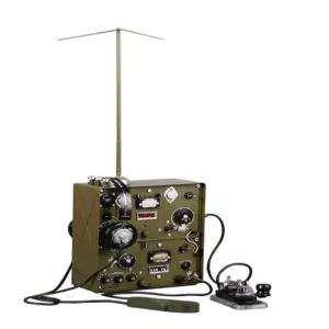 밀리터리 통신장비 모형 수신기 라디오 소품 무전기 조립 전술장비 장식품