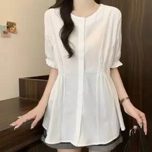 [의류] 러블리 노카라 라운드넥 스모크밴딩 디테일 블라우스