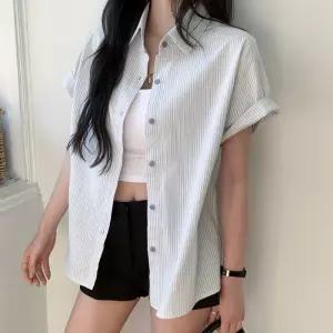 [옷자락] 여자 여름 데일리 루즈핏 스트라이프 반팔 셔츠