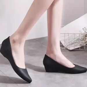 [에이치플러스몰]스틸레토 여자 젤리슈즈 낮은굽 비오는날 통굽 플랫