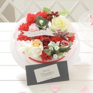 비누 부모님 카네이션 시들지않는 꽃 레드 코사지 반전케이크 선물 다발 원형케익 어버이날 HWA28937