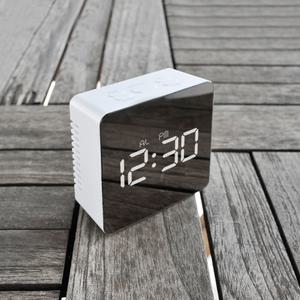 [무아스] 미러클락 정사각형 LED 알람 탁상시계 거울시계