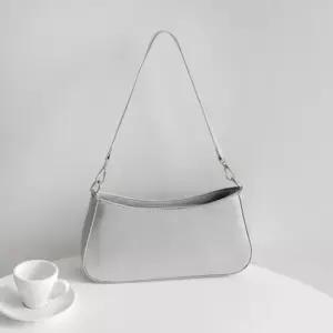 아트박스 라이니 자체제작 비건 스퀘어 바게트 크로스 숄더백 lm-7035c