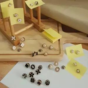 [하프클럽/]모자 브로치 셔츠 블라우스 슬리브 포인트 단추