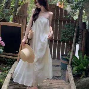 (올핀)여성스런 쉬폰 바캉스룩 끈나시 뷔스티에 원피스