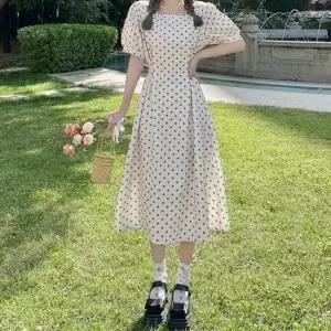 데이트룩 러블리느낌 스퀘어넥 플레어 도트원피스 여자여름옷 하객룩 오피스룩 데이트룩