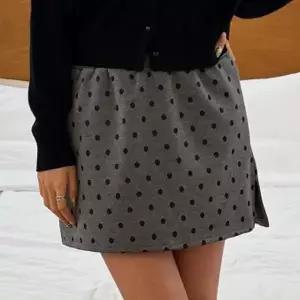 아이우먼 점박이트임치마바지 YPV656M511 빅사이즈 (43263343A)