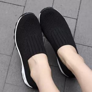 직장인 정장 신발 검정 운동화 스타일 여성 슈즈 코디