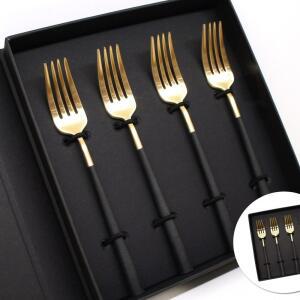 벨로아이녹스 블랙 골드 디저트 포크 선물세트 4P 스푼 EWE15199