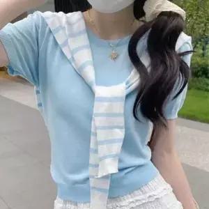 [옷은날개] 여름철 데일리룩 숏티 숄카라귀여운 니트탑 세트상품 스탠다드