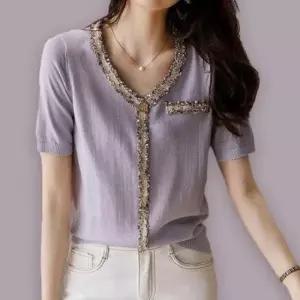 [옷은날개] 여성용 퍼플 브이넥 반팔 니트 티셔츠 여름용 썸머 간절기 데일리웨어