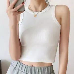 슬림핏 민소매 티셔츠 골지 이너 티 크롭탑