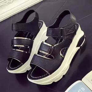 [하프클럽/]여성 통굽샌들 스트랩 편한 푹신한 샌들힐 여름신발