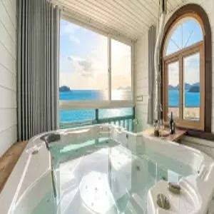 [인천/강화] 강화 낙조가보이는 애견동반 스파 펜션 (보드게임/픽업가능/갯벌/바다(도보5분)/오션뷰/스파/애견/가족/복층/단체/개별바베큐/일출/일몰/커플)