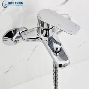 국산 샤워 수전 (D105B) 대성금속 샤워기 욕조 수도꼭지 욕실 화장실 수도