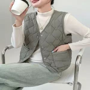 [하프클럽/]여자 겨울 세미기모 사무실 포켓 경량조끼 패딩조끼