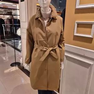 [하프클럽/] 비씨비지 봄25 메이플 트렌치코트 B5A1N703