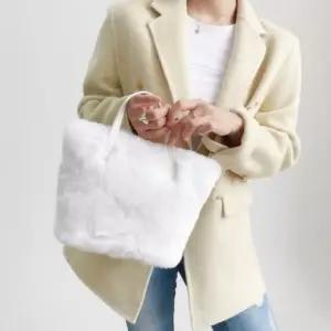 /신상오픈런 여성용 부드러운 밍크 퍼 미니 토트백