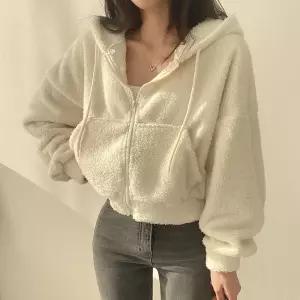 델라피코 크롭 양털후드 집업 SD-241040