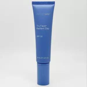 뉴스킨 에이지락 트루 페이스 래디언트 데이 SPF 22