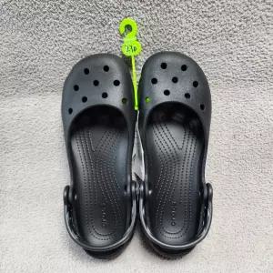 크록스 클래식 발레 플랫 샌들 블랙 211994-001