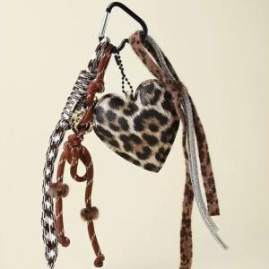 패션 레오파드 프린트 플러시 하트 백 참  플러피 키체인 펜던트  위빙 액세서리 핸드백용