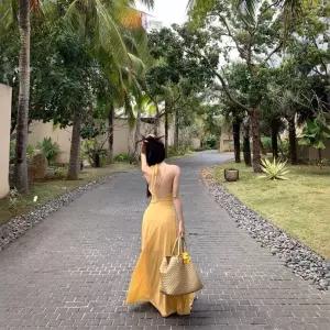 원피스 스커트 여름 여친 옐로우 롱스커트 프렌치 민소매 트임 힙업 멜빵 바캉스룩 코디 SPO마켓1