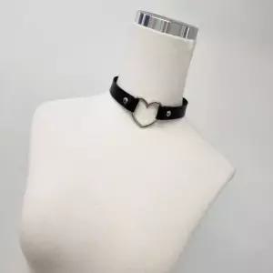 [반애] 블랙 핑크 가죽 하트링 초커 목걸이 허벅지초커 가터링 체인