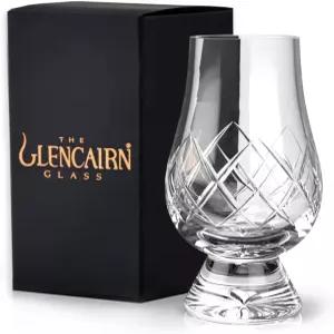 글렌케언 선물 상자에 프리미엄 위스키 잔을 담다