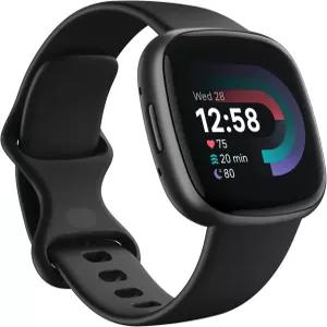 일일 준비 상태 GPS 24시간 심박수 40개 이상의 운동 모드 수면 추적 등을 갖춘 Fitbit Versa 4 피트니스