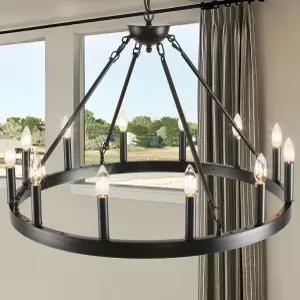 ZBMYRBZJ 블랙 왜건 휠 샹들리에 32인치 12-라이트 농가용 원형 산업 천장 야외 현관 높은 거실 입구 조명