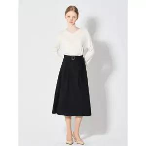 [오조크(OZOC)] A라인 코튼 뒷밴딩 벨트 스커트 (택가격: 85000원)