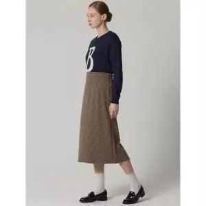 [오조크(OZOC)] 뒷밴딩 체크 플란넬 H라인 스커트 (택가격: 85000원)