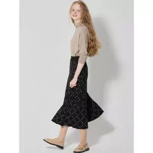 [오조크(OZOC)] 플로럴 니트 스커트 (택가격: 87000원)