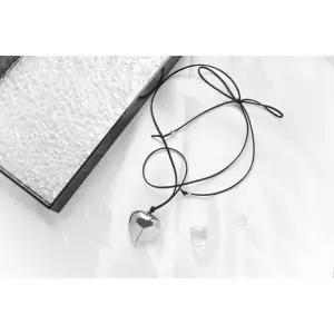 [셀러허브]목걸이 초커 하트 실버 메탈 키치한 y2k 포인트 롱 숏 조절가능한 (S35130598)