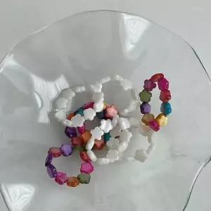 [셀러허브]자개 컬러 화이트 반지 링 호마이카 고급 플리마켓 소품샵 데일리 신상 플라워 (S35130839)