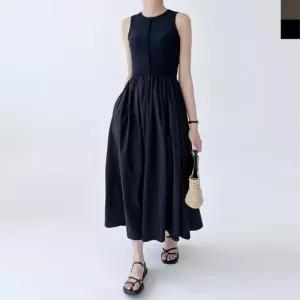 [에이치플러스몰]이쁘다요 플레어 롱 슬리브리스 드레스 원피스 민소매 레이어드