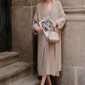 [에이치플러스몰]이쁘다요 니트 롱 치마 가을 나시 가디건 세트 투 골지 원피스 겨울