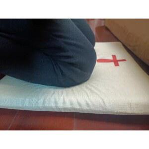 십자가 방석 성찬 예식 좌식 명상 성례식 기도